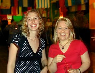 Salsa in Hamburg: La Macumba (Karen + Dörthe ;-)