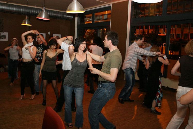 Salsa in Hamburg: Körri, Bilder
