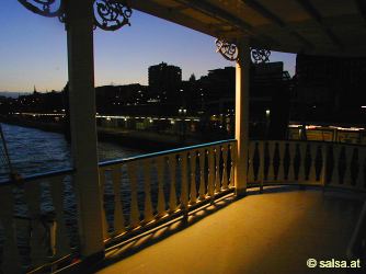 (anklicken zum Vergr��ern - click to enlarge)